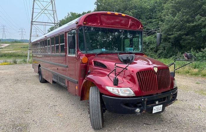 Frye Shuttle Bus_edit