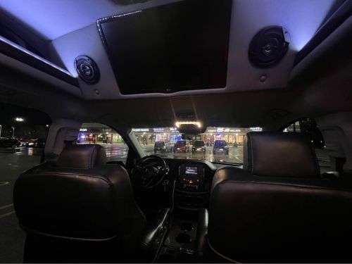 Metris Executive Van Interior 7